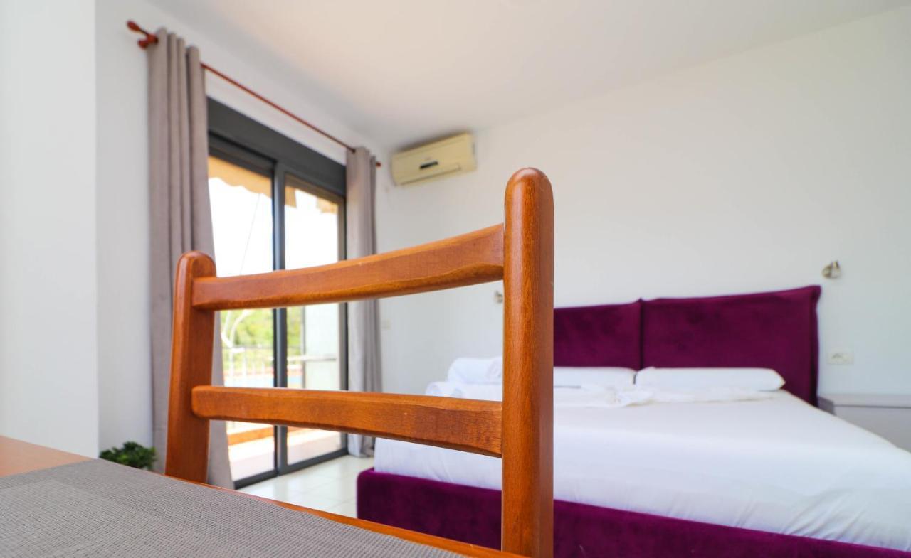 Bora Rooms Himare Exterior photo