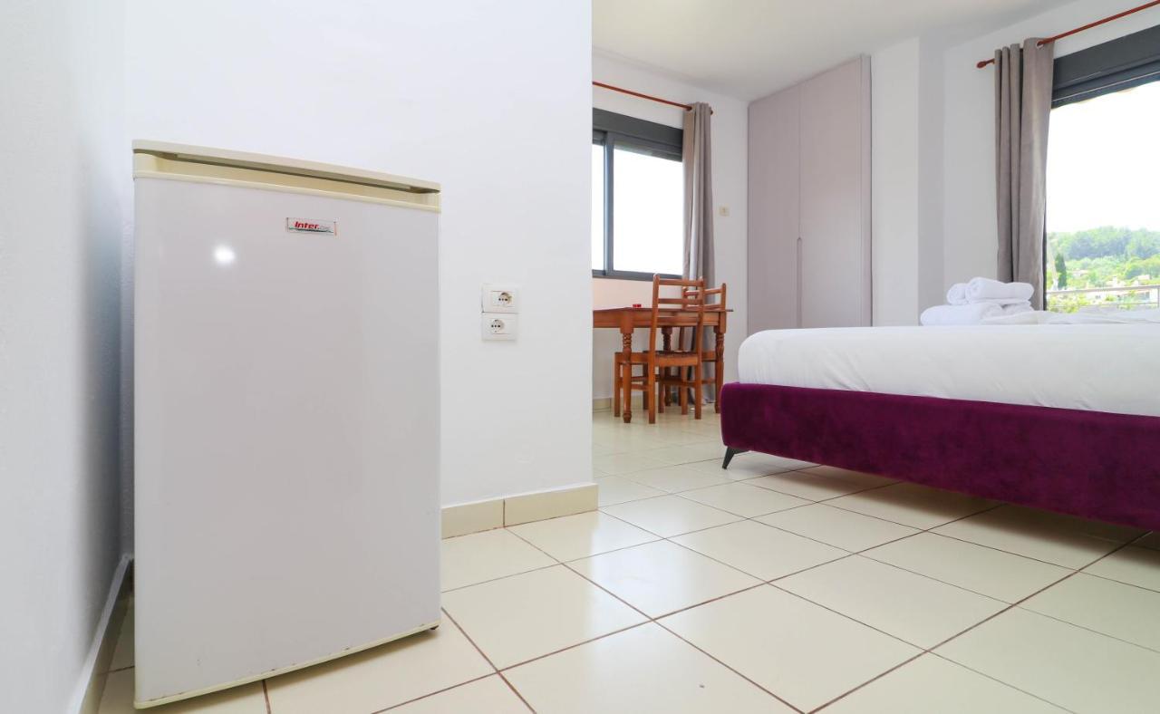Bora Rooms Himare Exterior photo